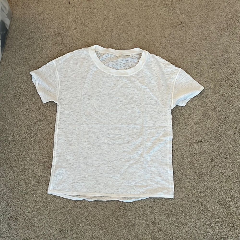 Lululemon 2/4 white burnout tee